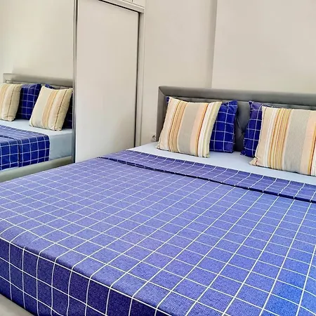Nice Apartment Saranda Apartament *