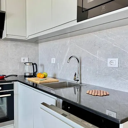 Nice Apartment Saranda