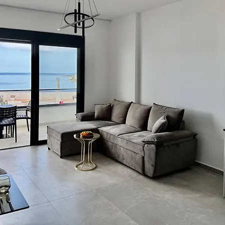 아파트 Nice Apartment Saranda *