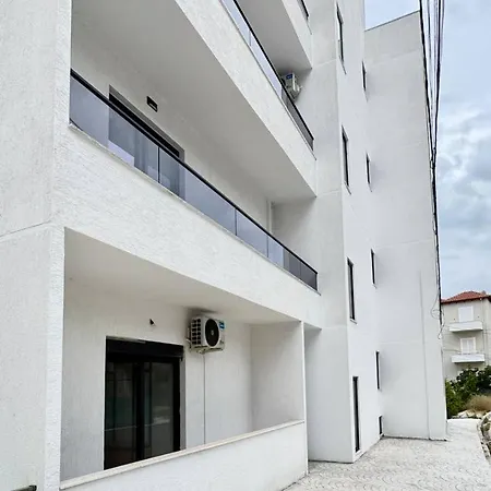 Nice Apartment Saranda Apartment *