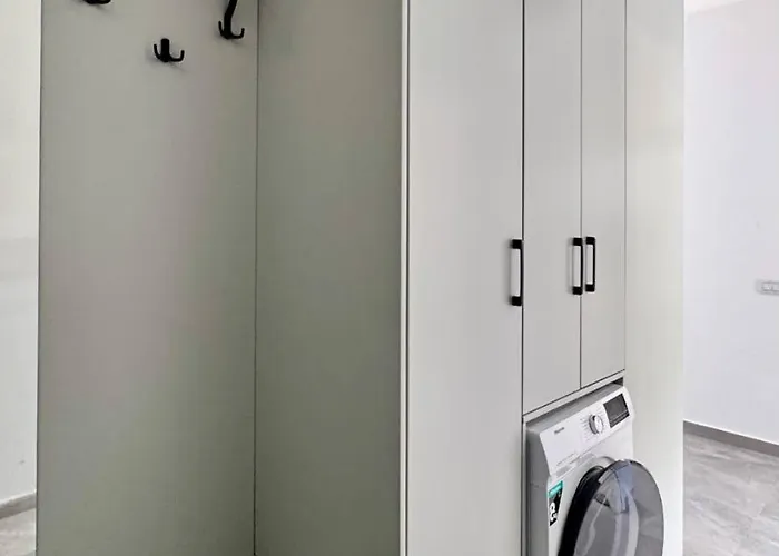 Nice Apartment Saranda 公寓 *