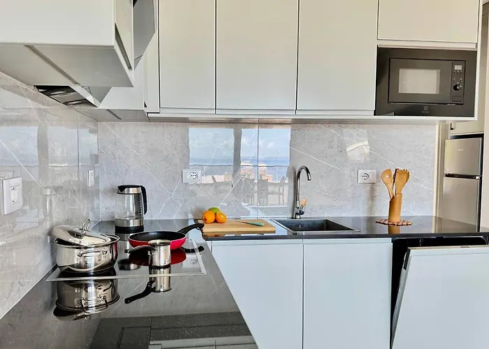 Nice Apartment Saranda 公寓